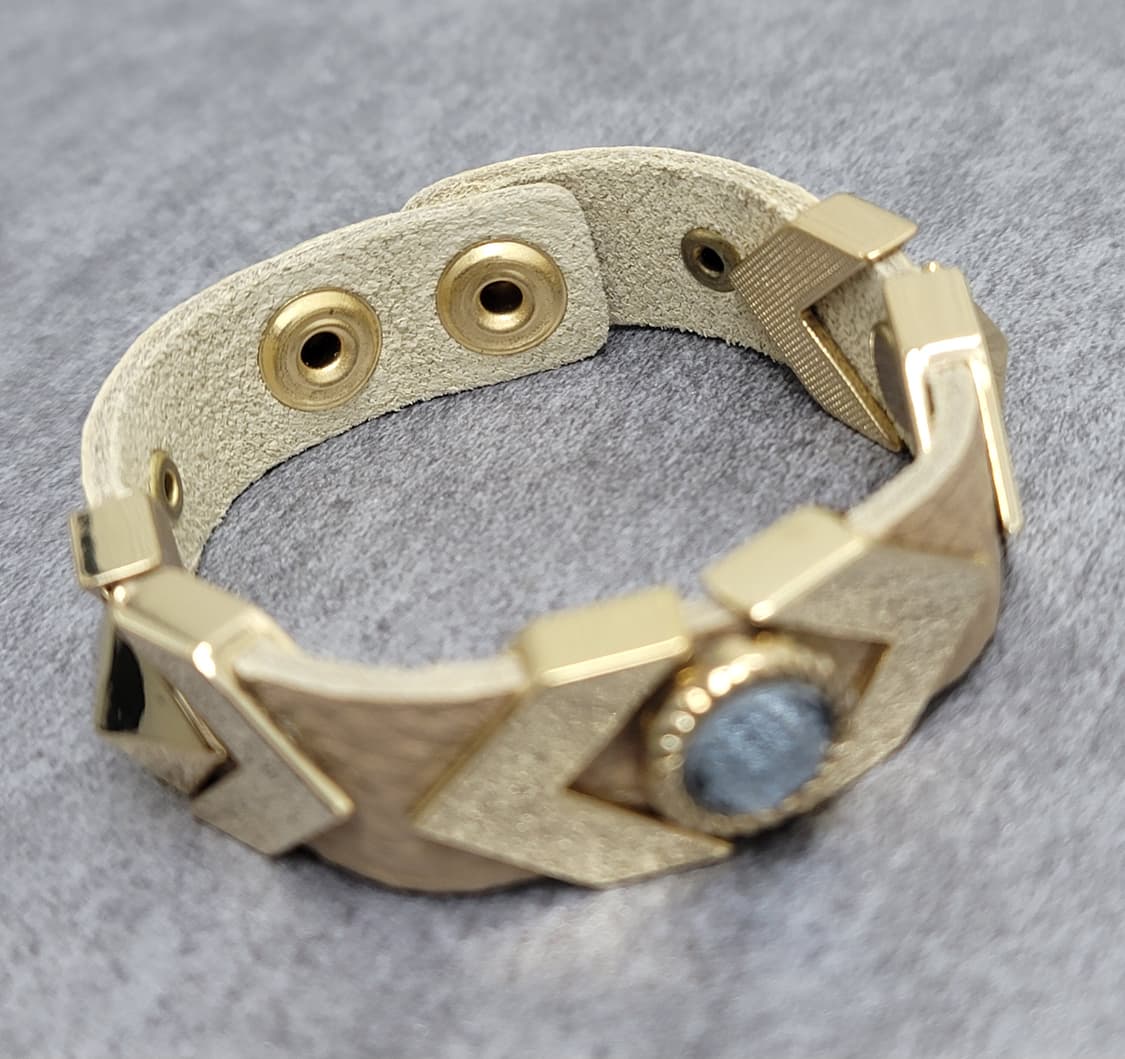 stud leather bracelet 상품이미지1