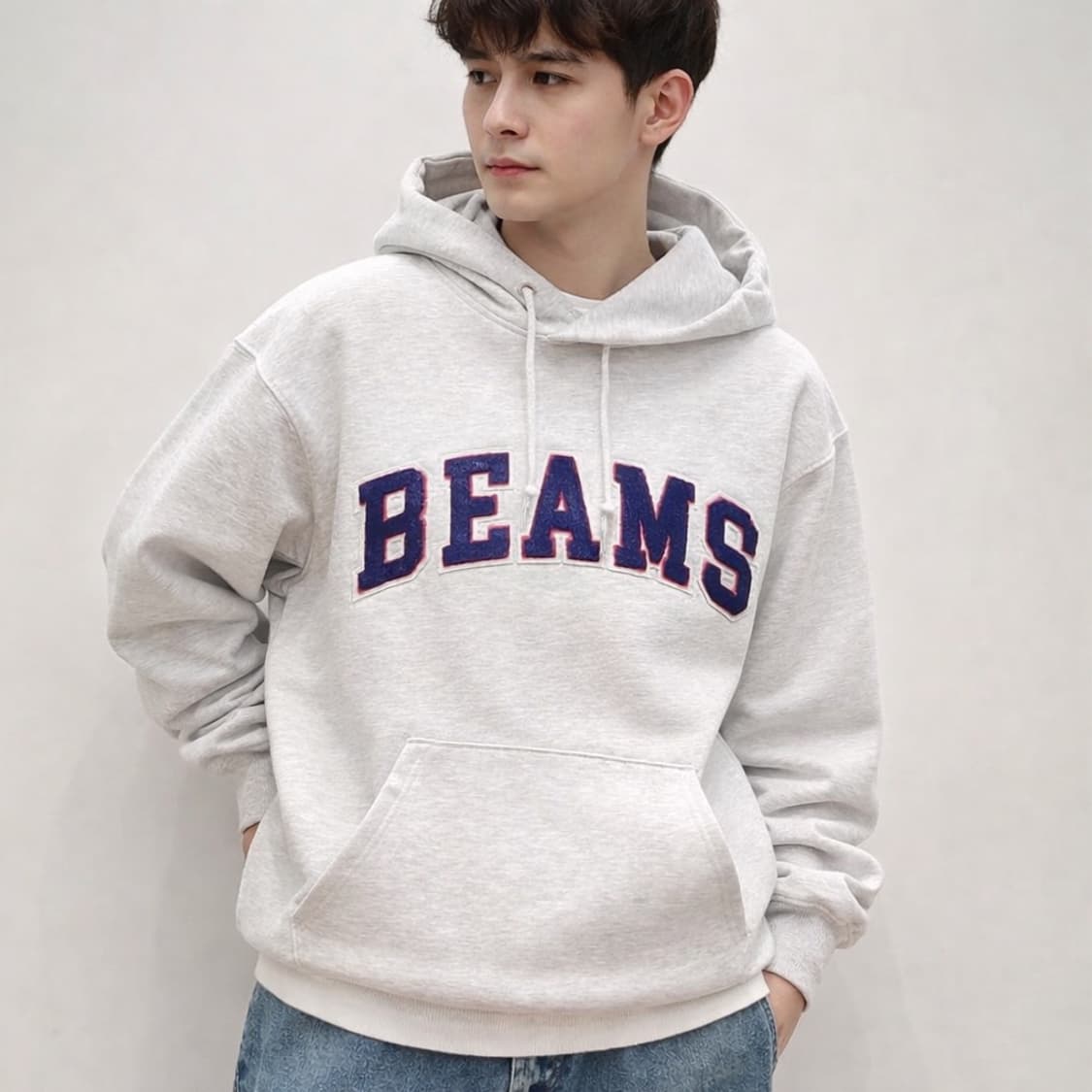 BEAMS 빔즈 로고 베이직 후드티 상품이미지1