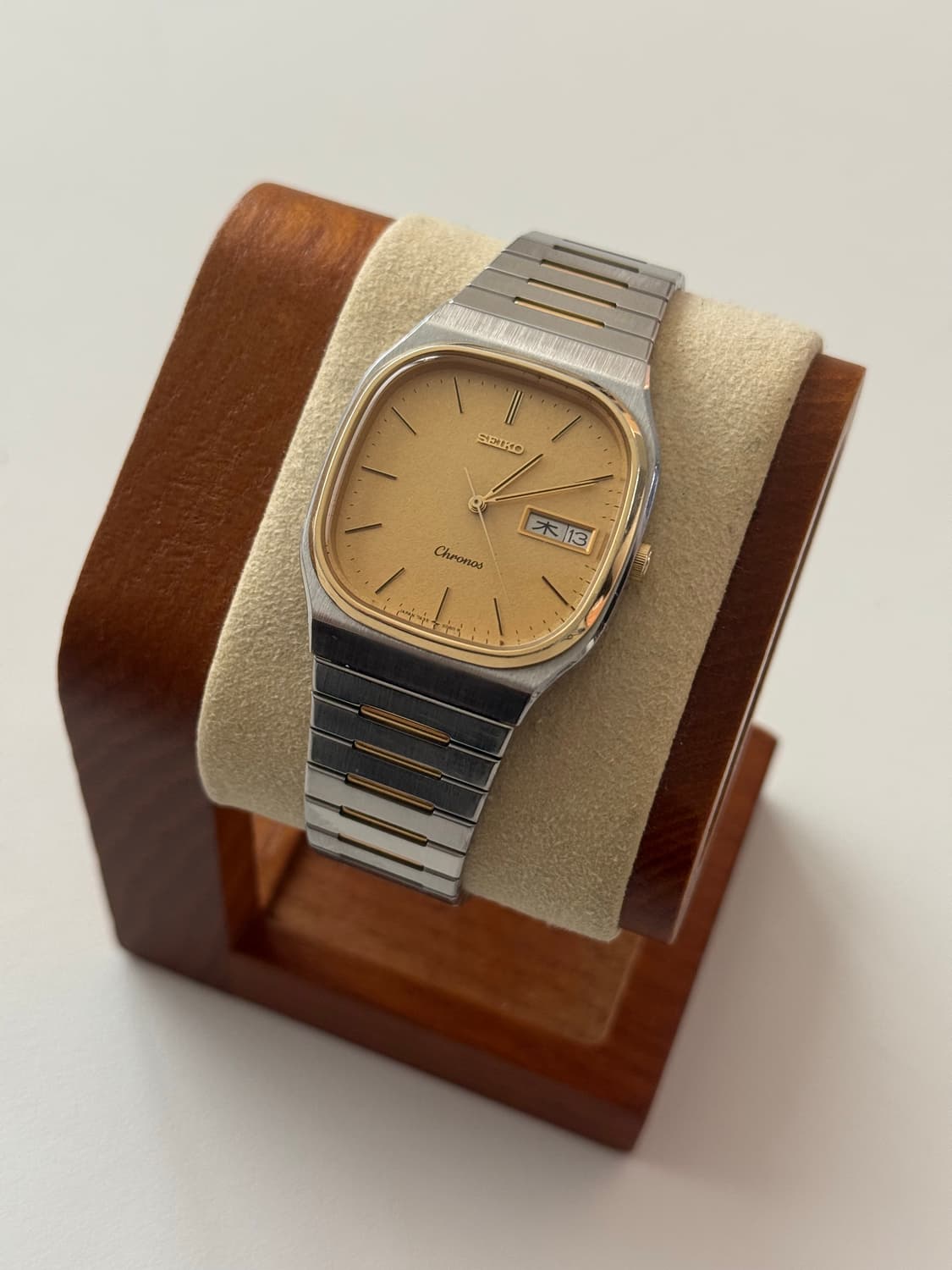 세이코 Seiko 쿼츠 크로노스 데이데이트 콤비 상품이미지1