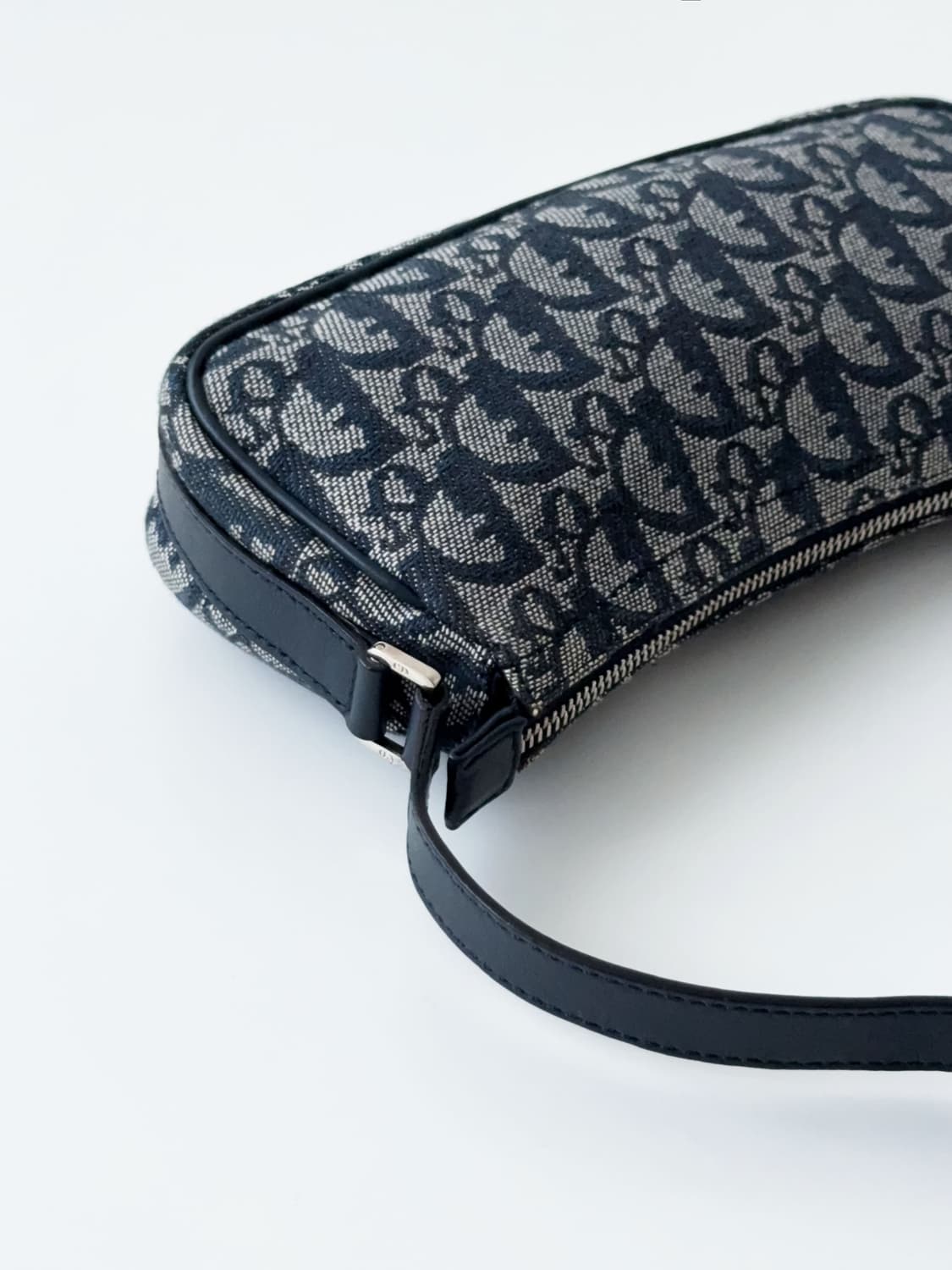 디올 오블리크 D링 미니 숄더백 상품이미지4