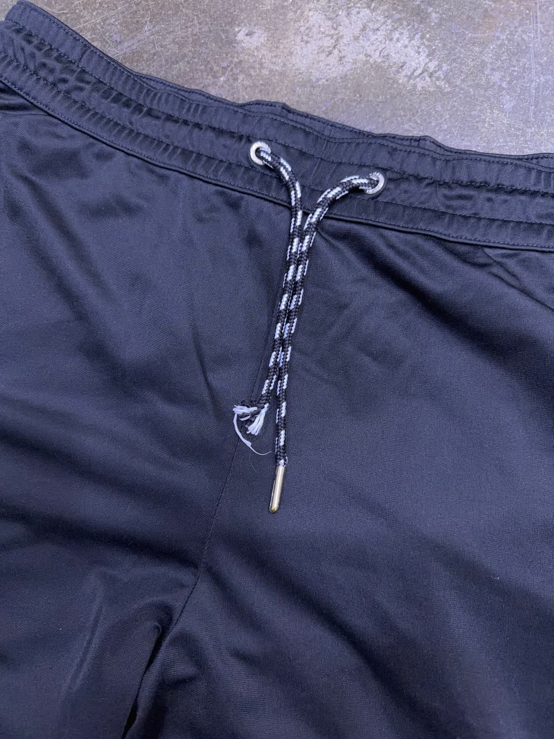 아르마니 익스체인지 사이드 테이프 로고 쇼츠 블랙 L 상품이미지3