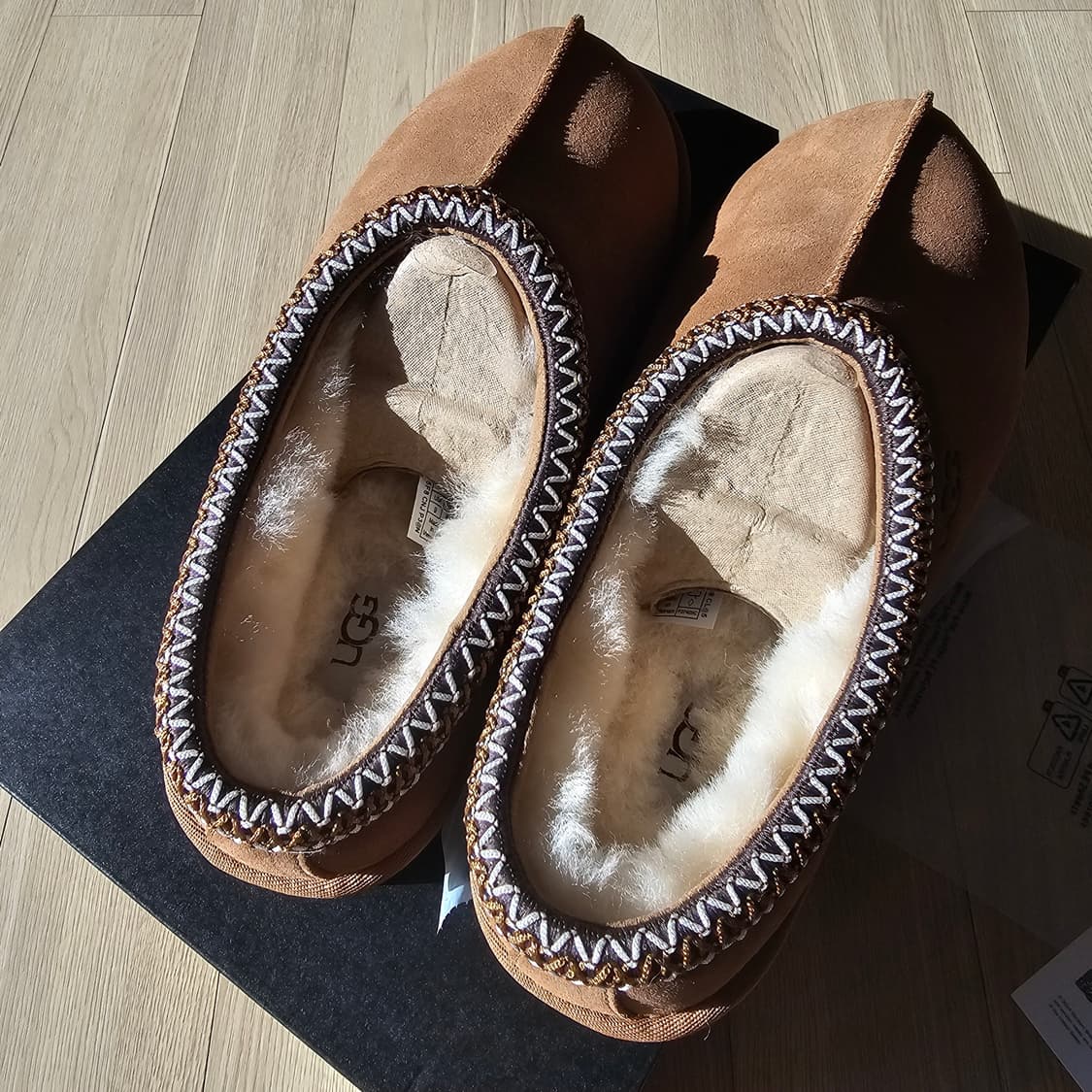 270 US9 새제품) 어그 타스만 체스트넛 남성 방한 뮬 클로그 슬리퍼 상품이미지3