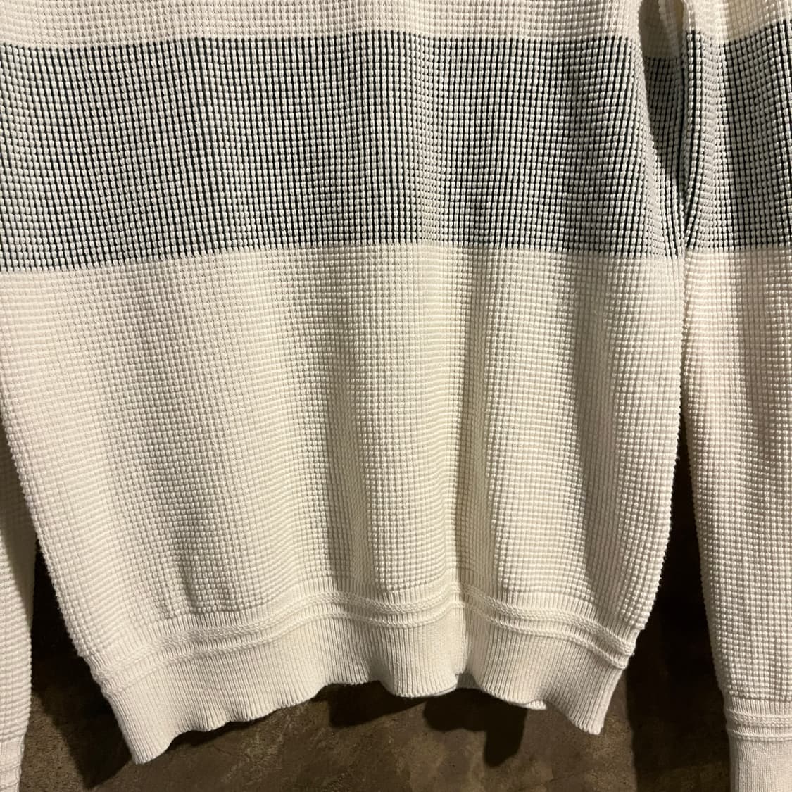 헤지스 니트 롱슬리브 상품이미지3