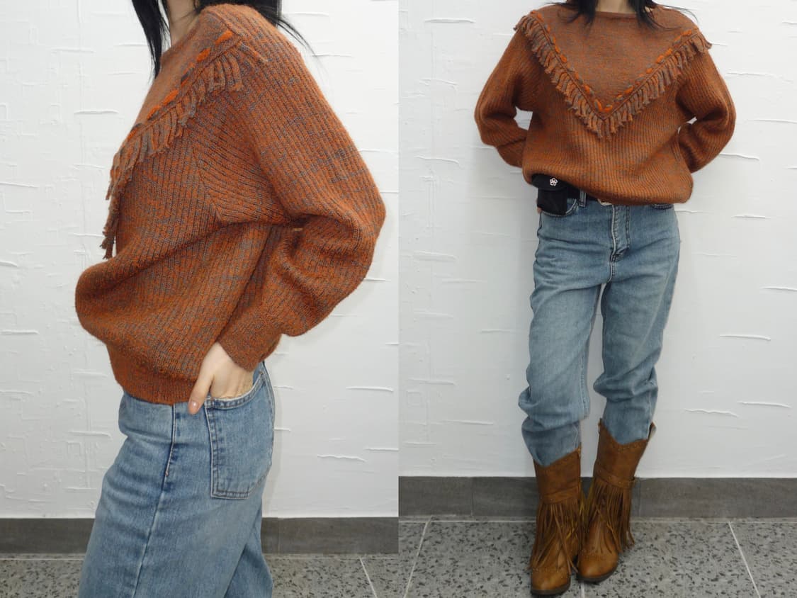 V fringe detail knit 상품이미지1