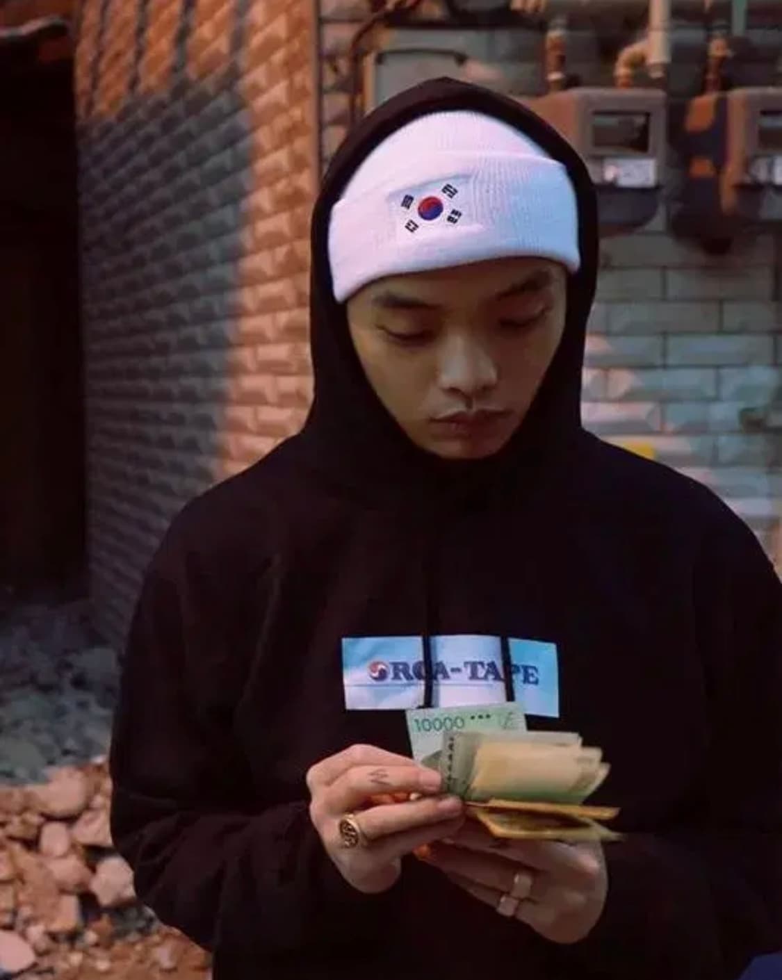 코홀트 orca tape 후드티 상품이미지3