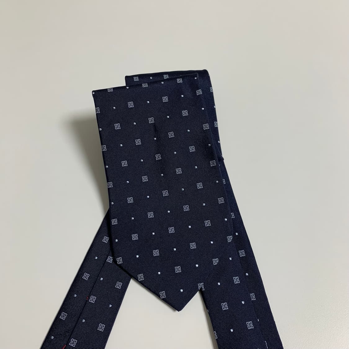 지방시(GIVENCHY) 모노그램 명품넥타이 A+등급 9.5cm 상품이미지1