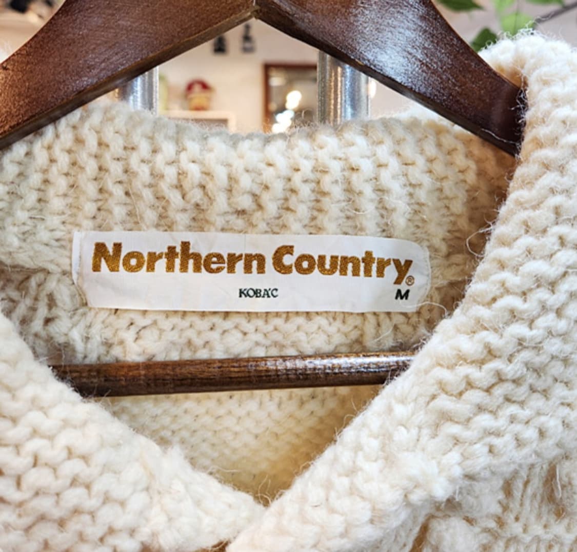 Northern country 아이보리 울 폼폼 투 버튼 빈티지 스웨터 상품이미지3
