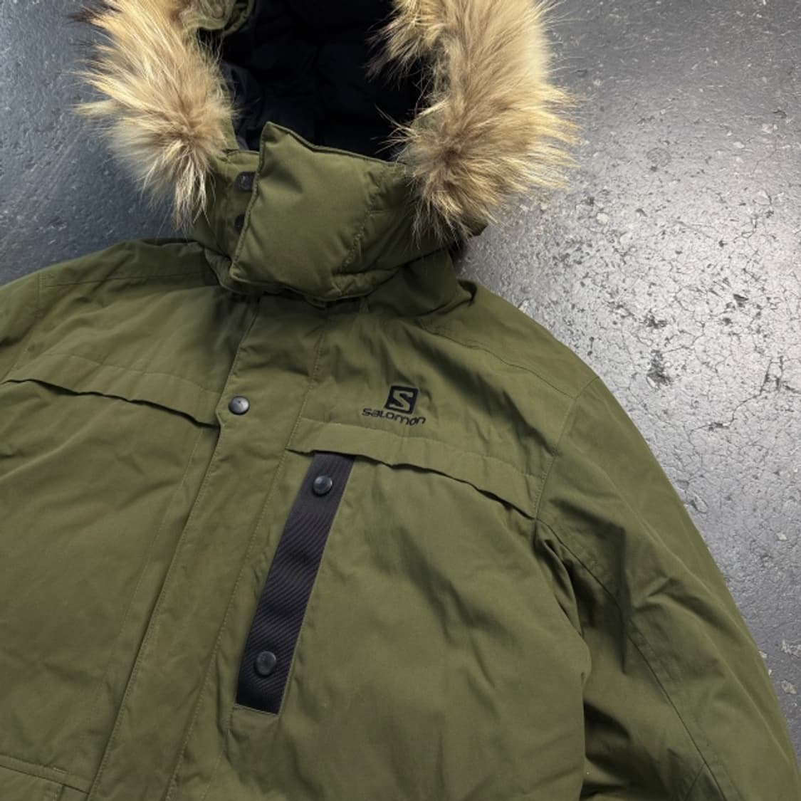 100 살로몬 덕다운 라쿤패딩 상품이미지2