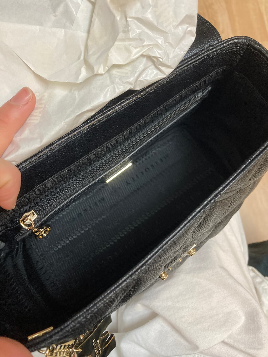 메트로시티 크로스백 상품이미지4