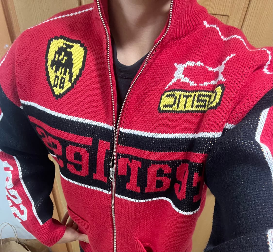 크리틱 레이싱 니트 집업 상품이미지4