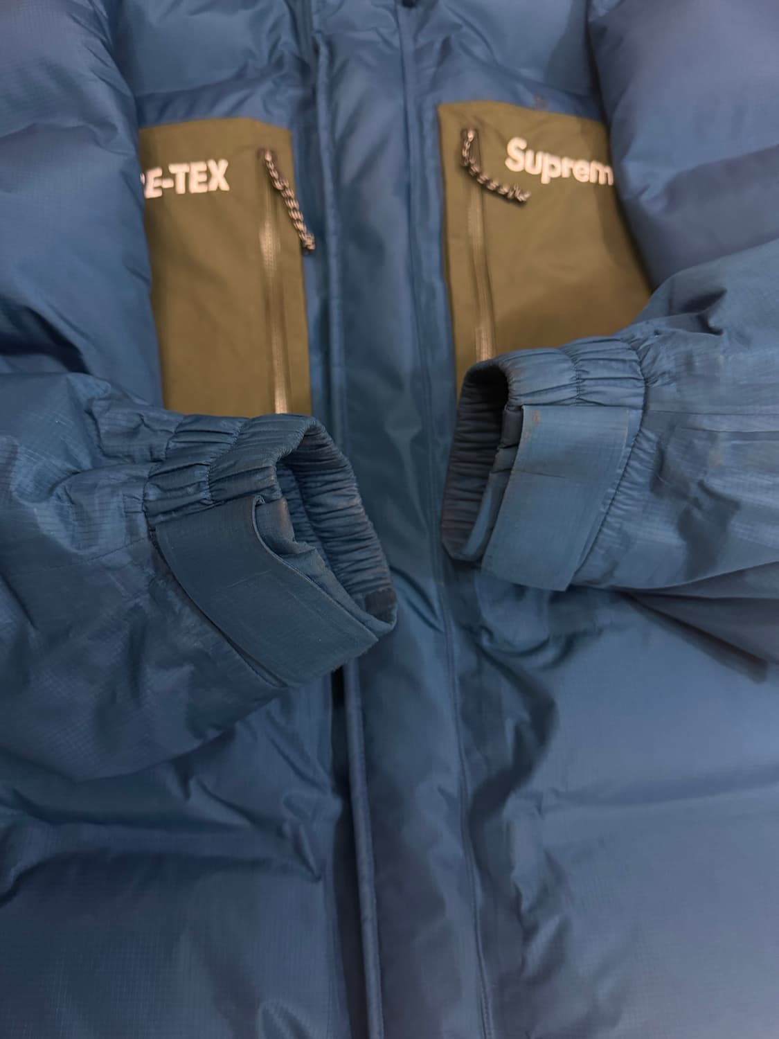 슈프림 고어텍스 패딩 700필 19fw supreme gore-tex 상품이미지10