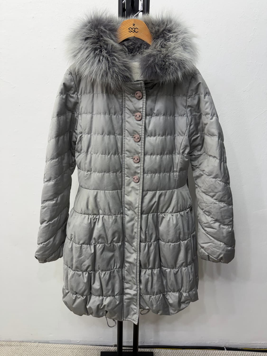 정품) VIOLANTI 비올란티 여성 패딩 66 상품이미지1