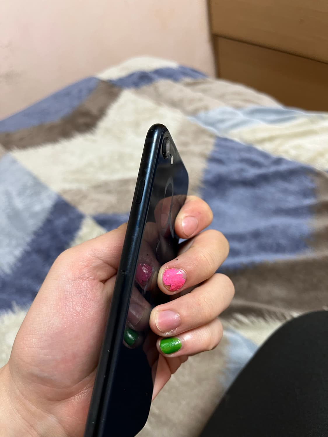 SE3 128기가 네이비 판매합니다 하자잇슴다 상품이미지4