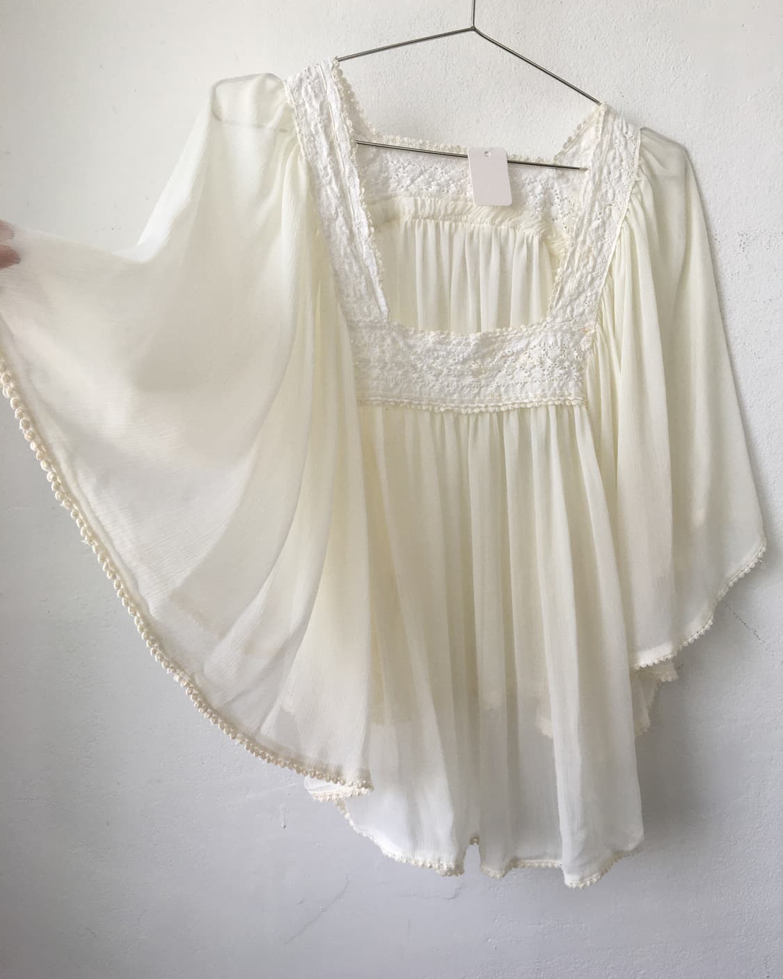 Crochet trimming cape mood top 상품이미지3