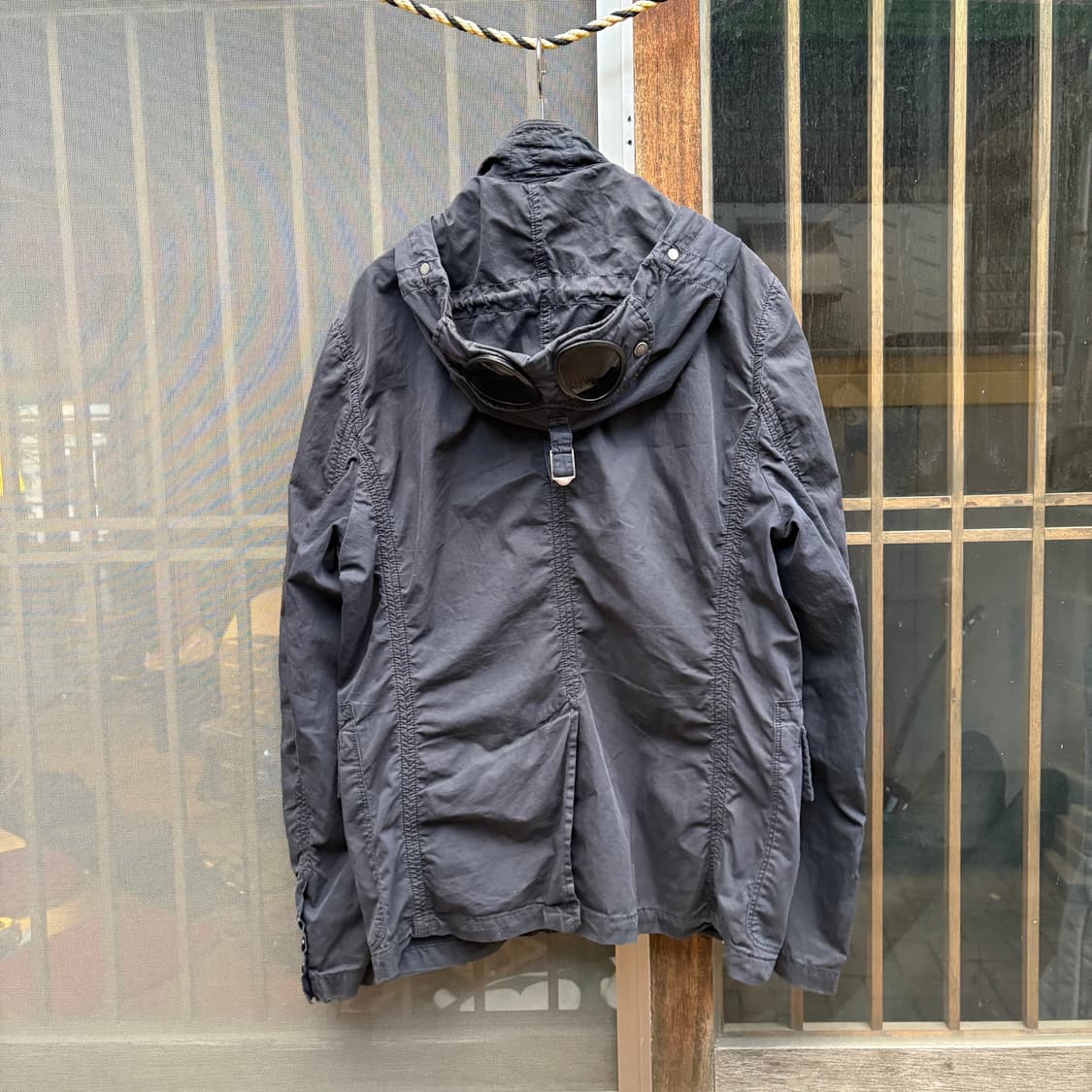 씨피컴퍼니 네이비 페이딩 고글 Mille Miglia 후디 자켓 상품이미지5