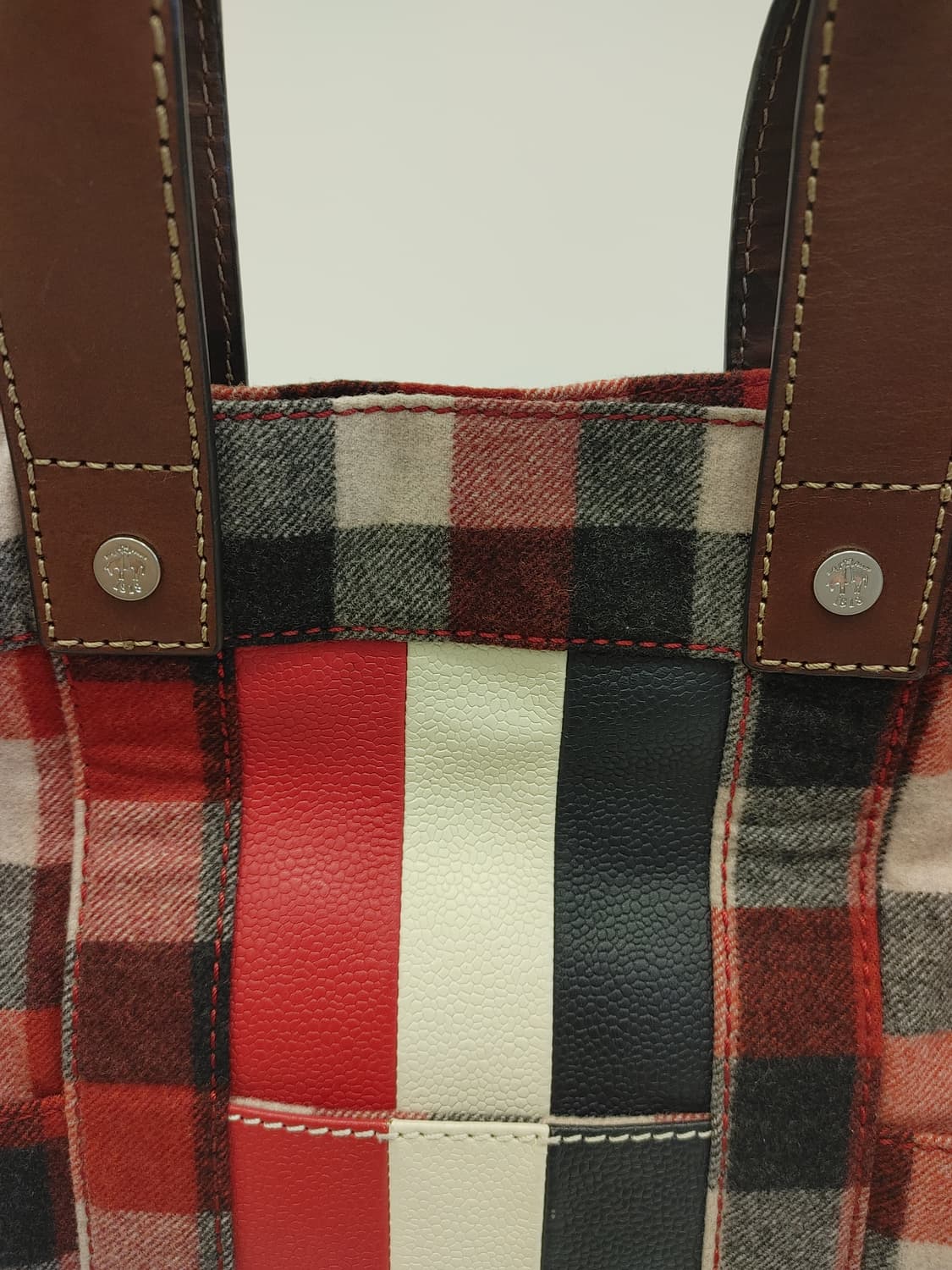 브룩스브라더스 X 톰브라운 체크 울 토트백 상품이미지4