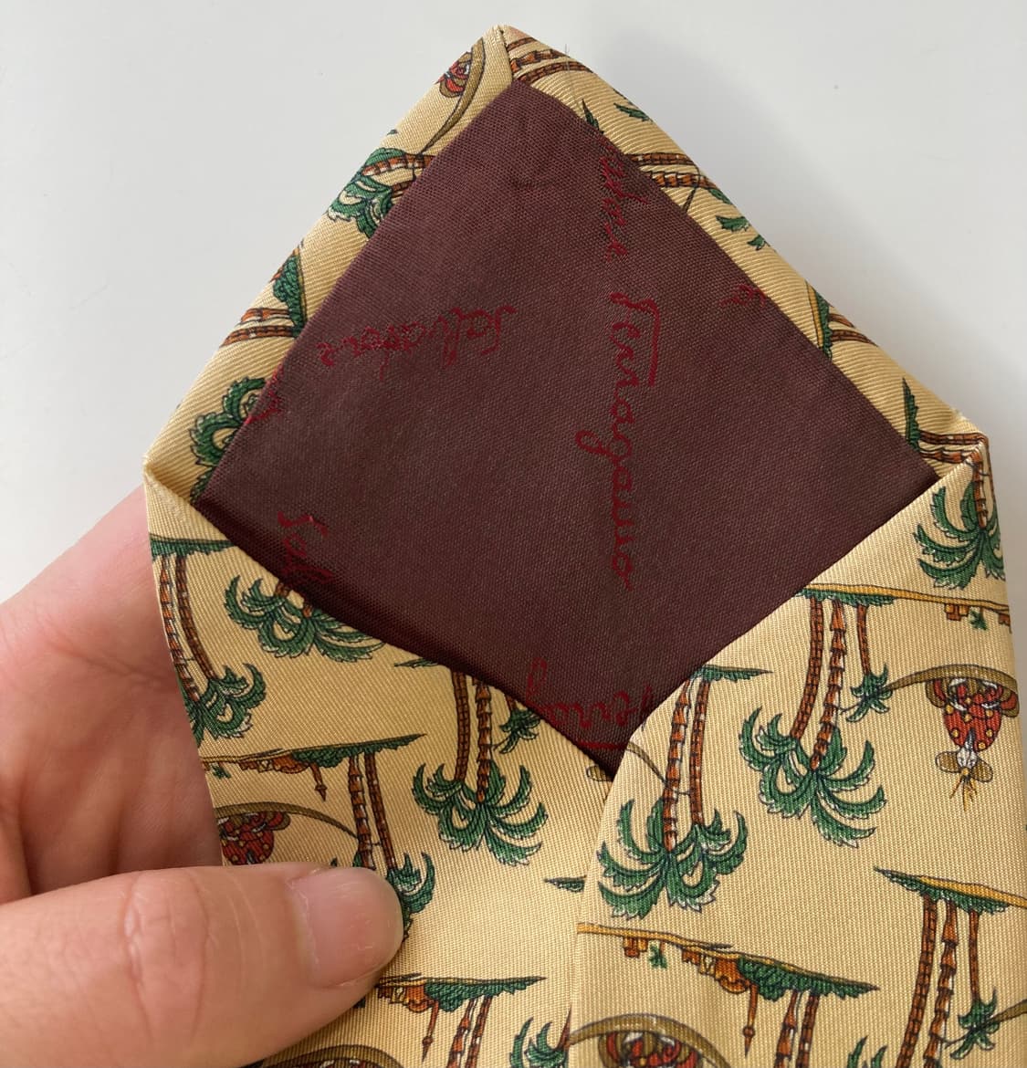 페레가모 넥타이 상품이미지6