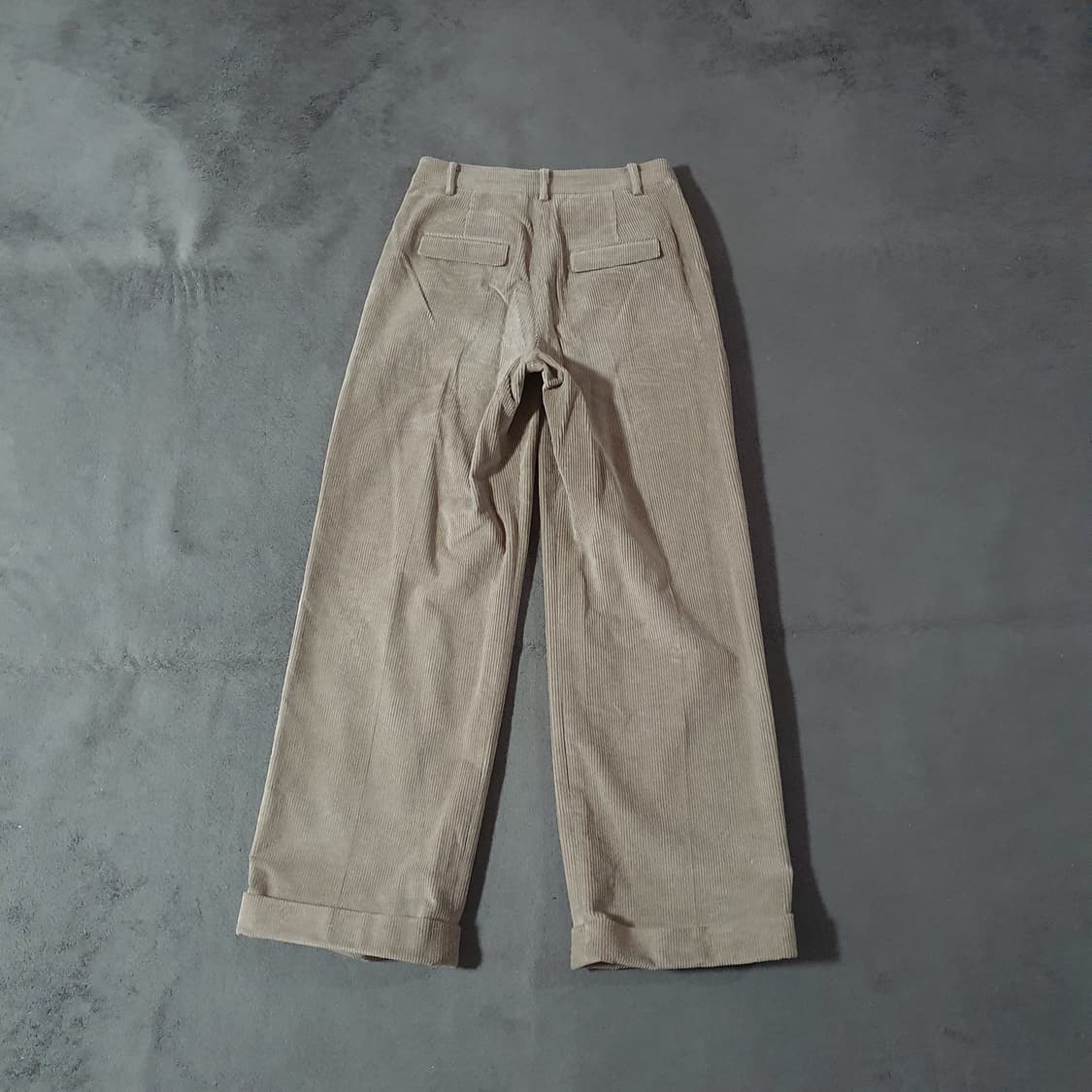 (남녀공용L -33인치) 아비에무아 투턱 코듀로이 와이드 팬츠 상품이미지3