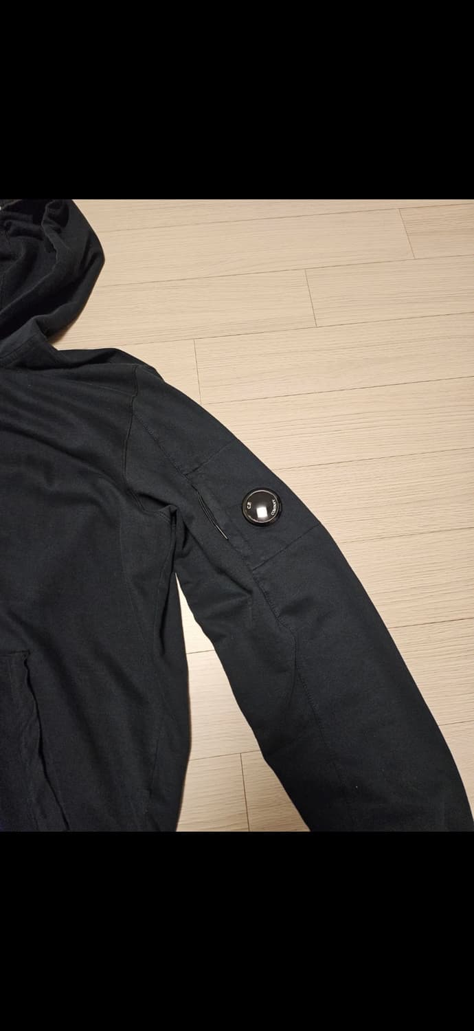 CP컴퍼니 블랙 후드집업 XL 상품이미지2