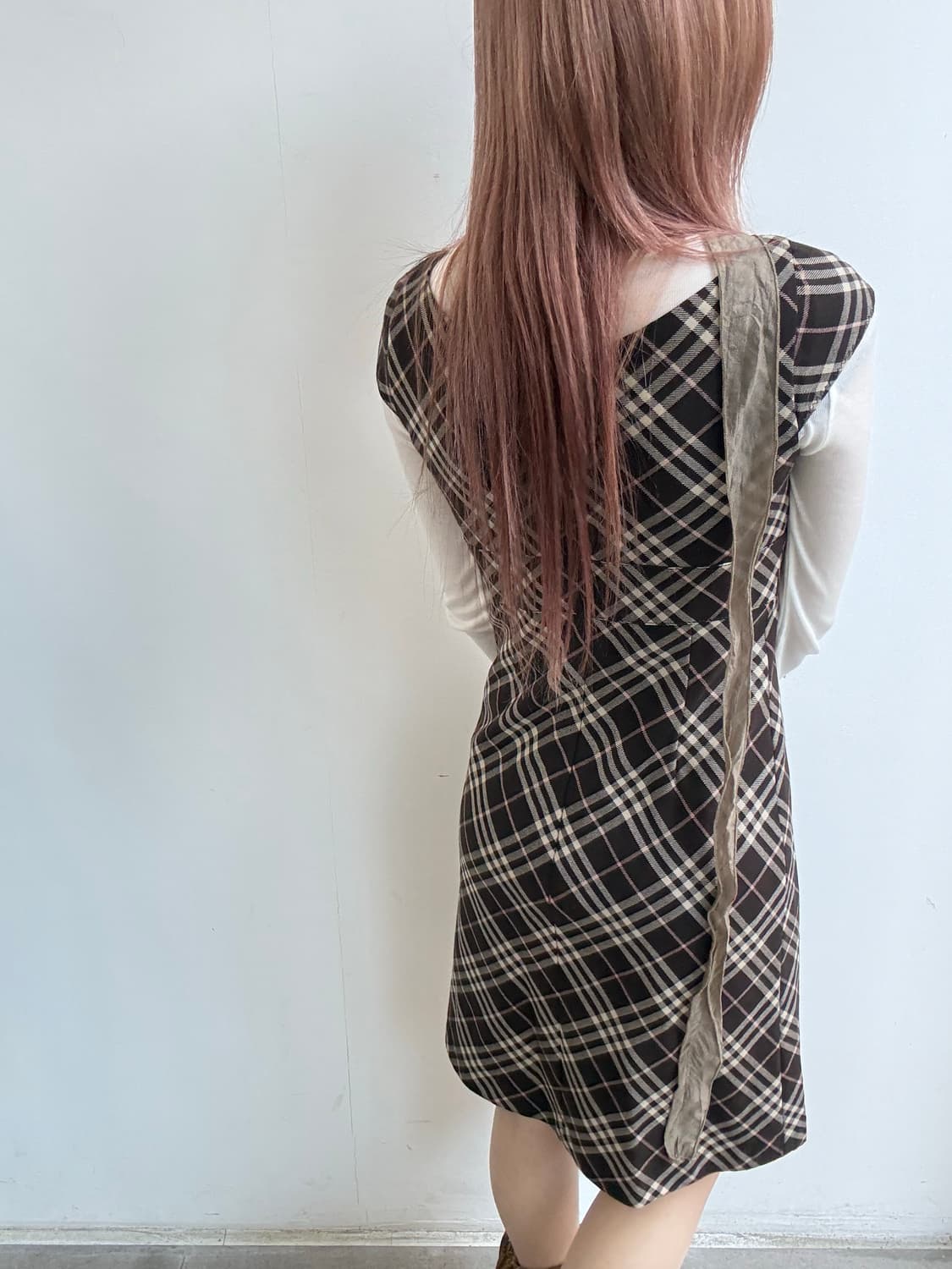 버버리 블루라벨 모카브라운 딸기우유 자수 노바체크 반팔원피스 상품이미지4