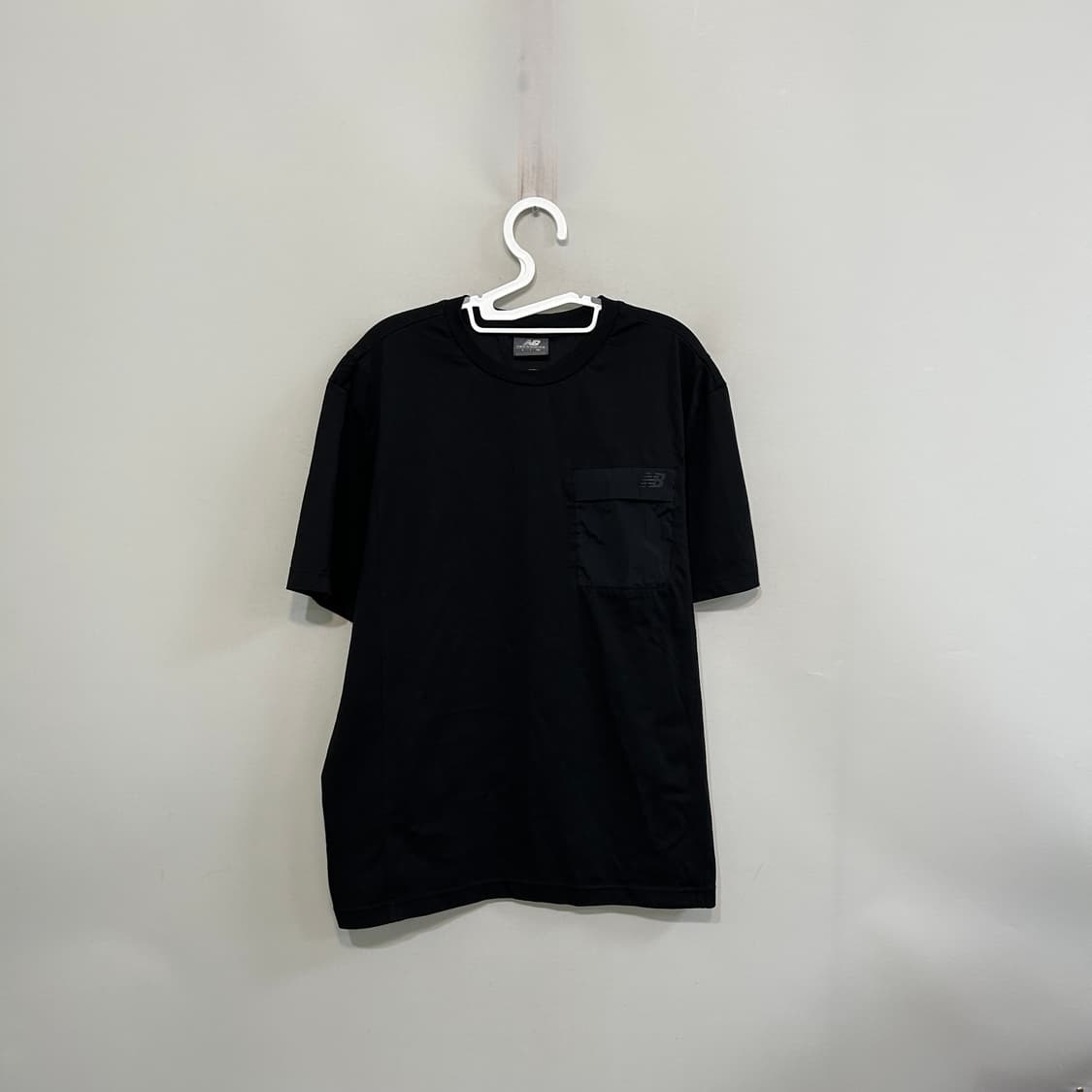 뉴발란스 25SS 남성 반팔 티셔츠 100 상품이미지1