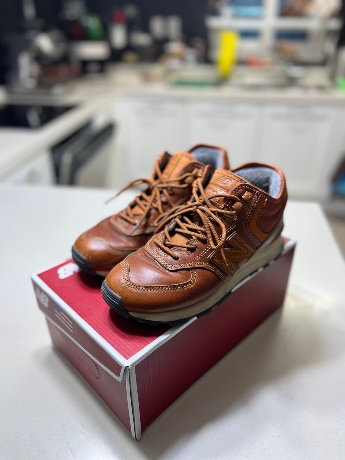 뉴발란스 574 '리치 브라운' MH574OAD 상품이미지1