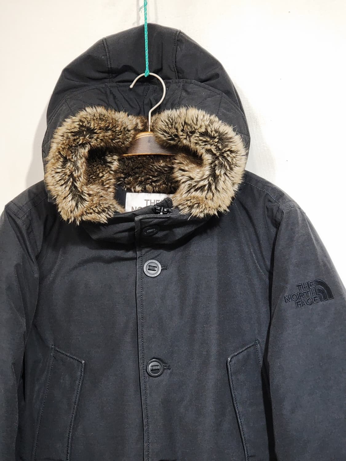 (95) 노스페이스 오리털 패딩점퍼 블랙 후드 다운자켓  상품이미지2