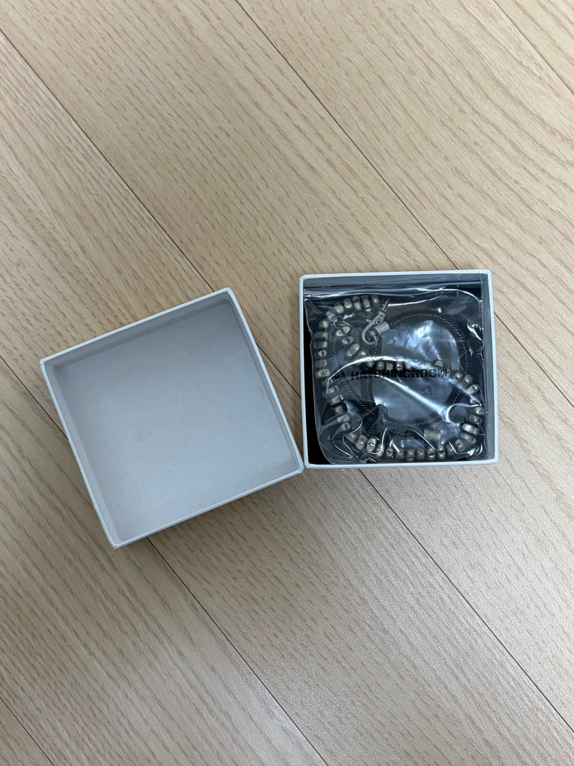 해칭룸 Stone Ball 3way Bracelet 상품이미지2