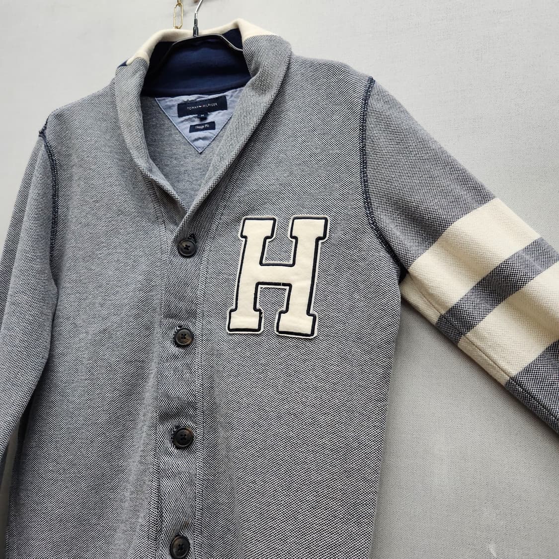 타미힐피거 바시티 로고 숄카라 코튼 가디건 M(M~L)남여공용 상품이미지3