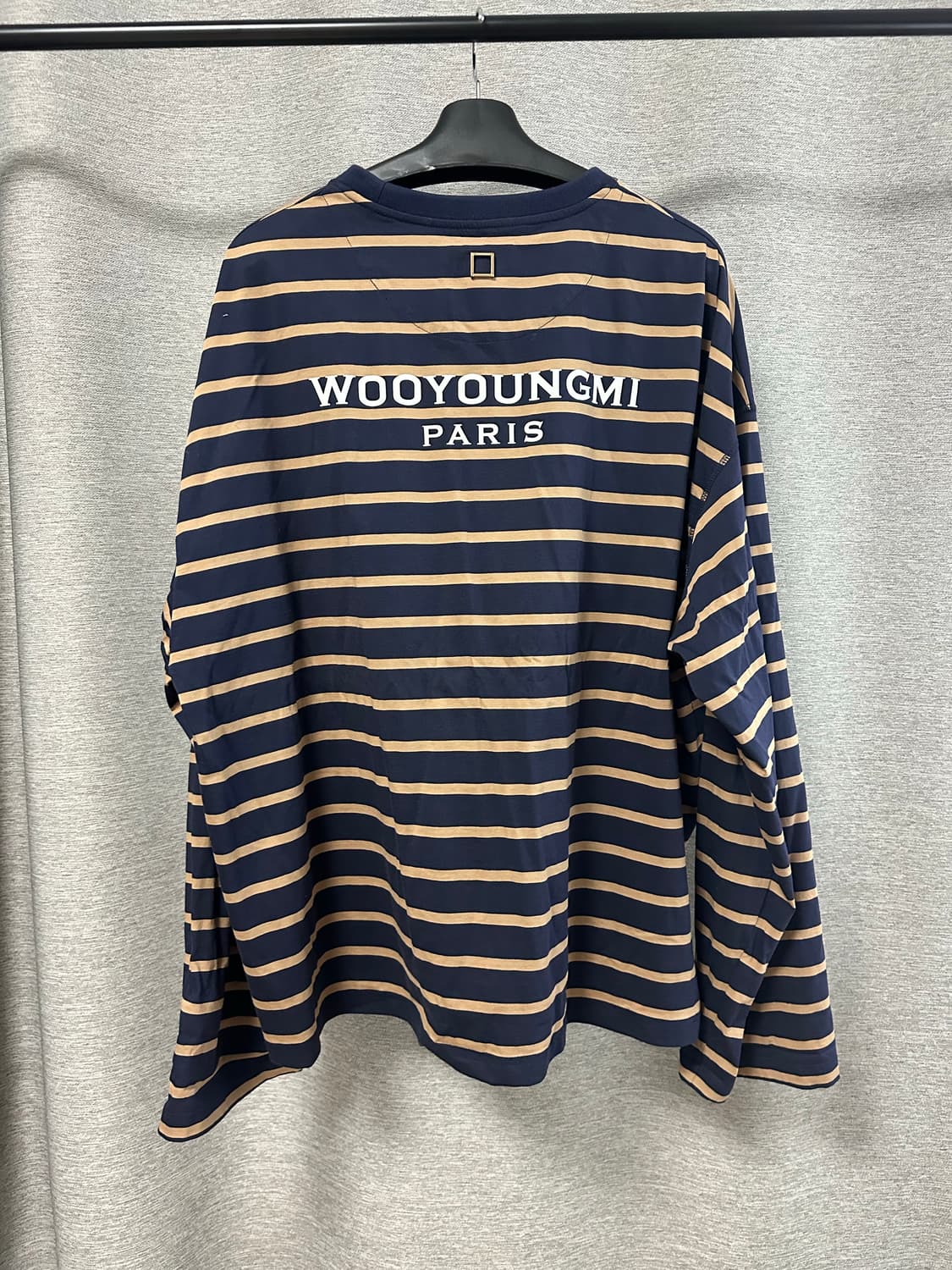 우영미 스프라이트 백로고 롱슬리브 오렌지/네이비 (52) 상품이미지2