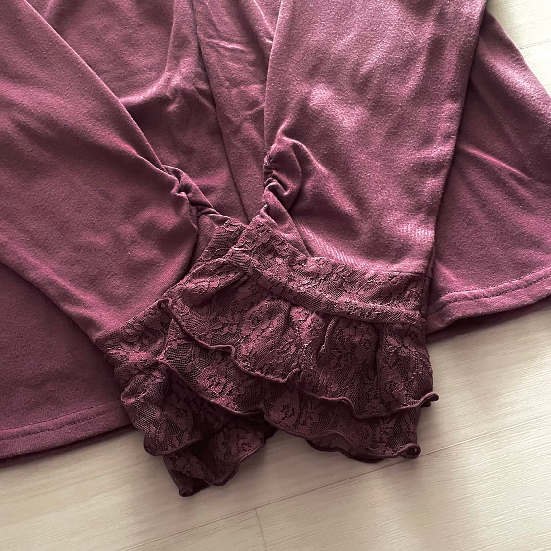 엑시즈팜 레이스 긴팔 티셔츠 상품이미지3