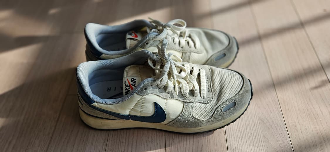 나이키 볼텍스 울프그레이  상품이미지2