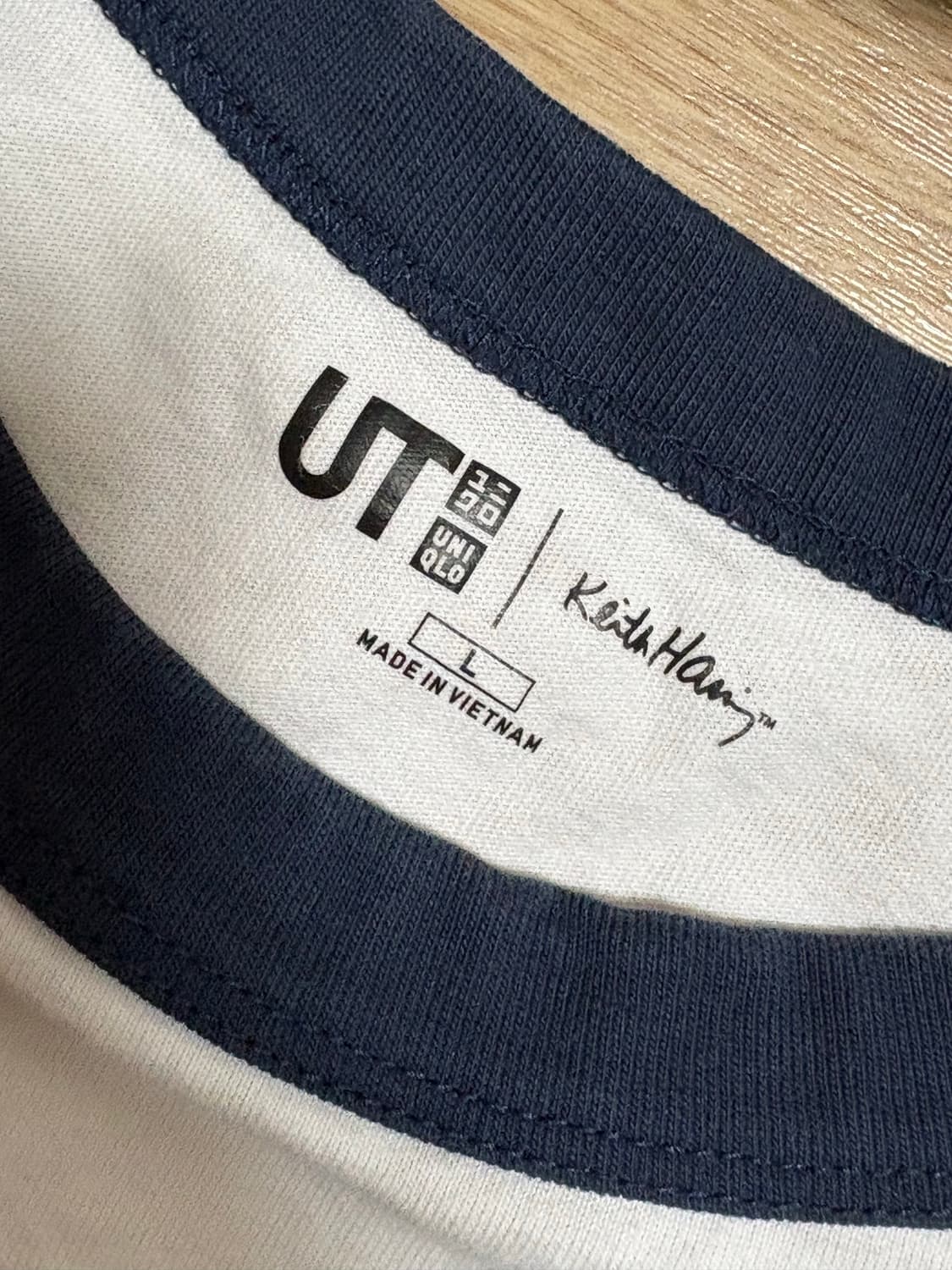 유니클로 UT 키스해링 링거 반팔티 L 상품이미지2