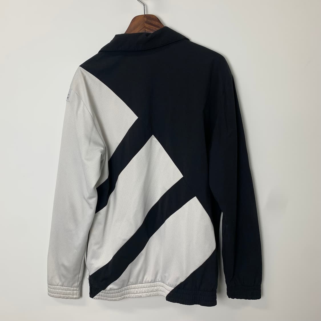 아디다스 빅로고 오래오 배색 바람막이 상품이미지3