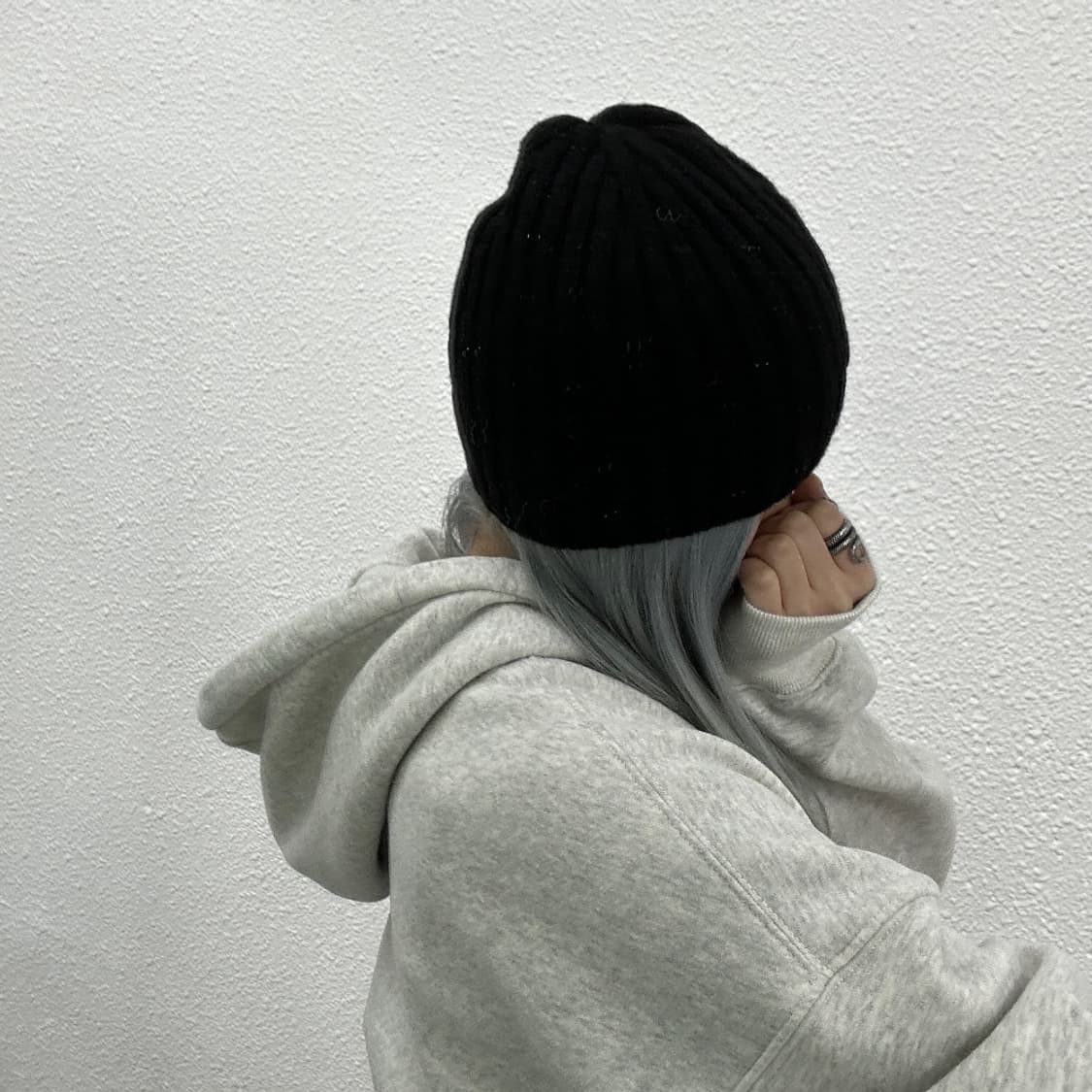 폴로 랄프로렌 화이트포니 블랙 니트 비니 상품이미지2