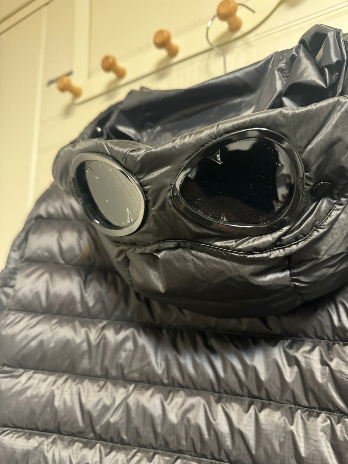 [XL] 25FW CP컴퍼니 디디쉘 고글 다운 경량패딩 블랙 DD쉘 상품이미지4