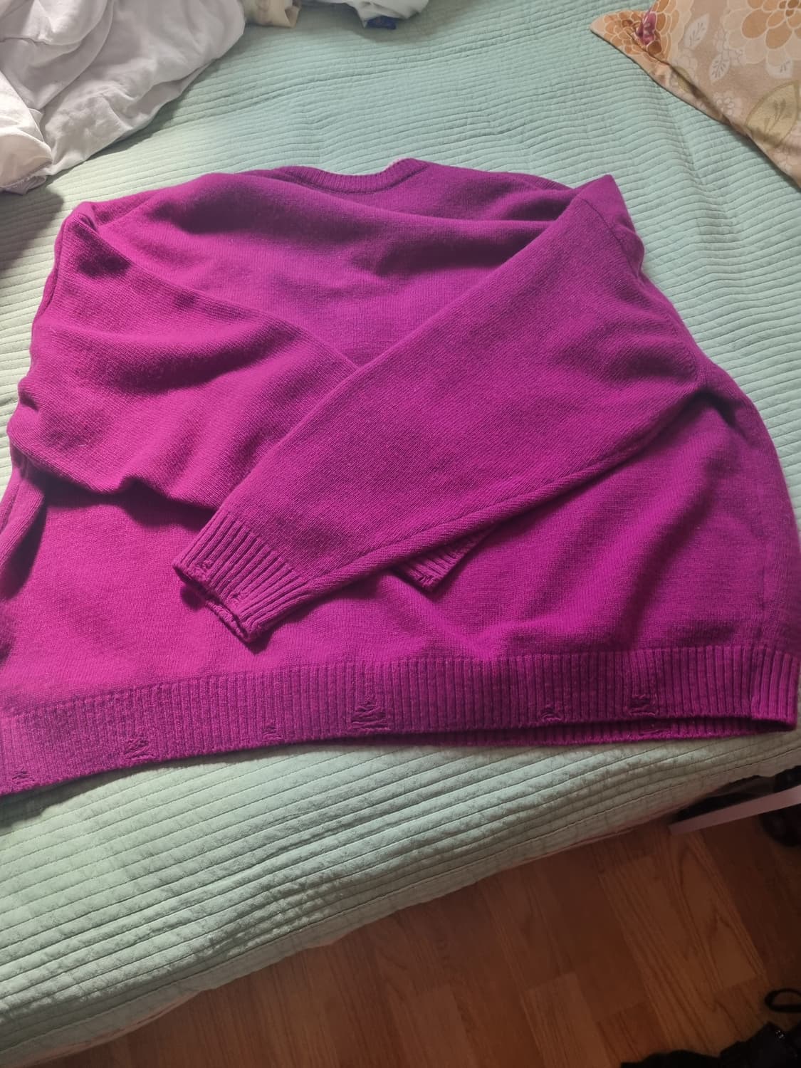 콘트라스트 울 크롭 니트 마젠타 상품이미지4