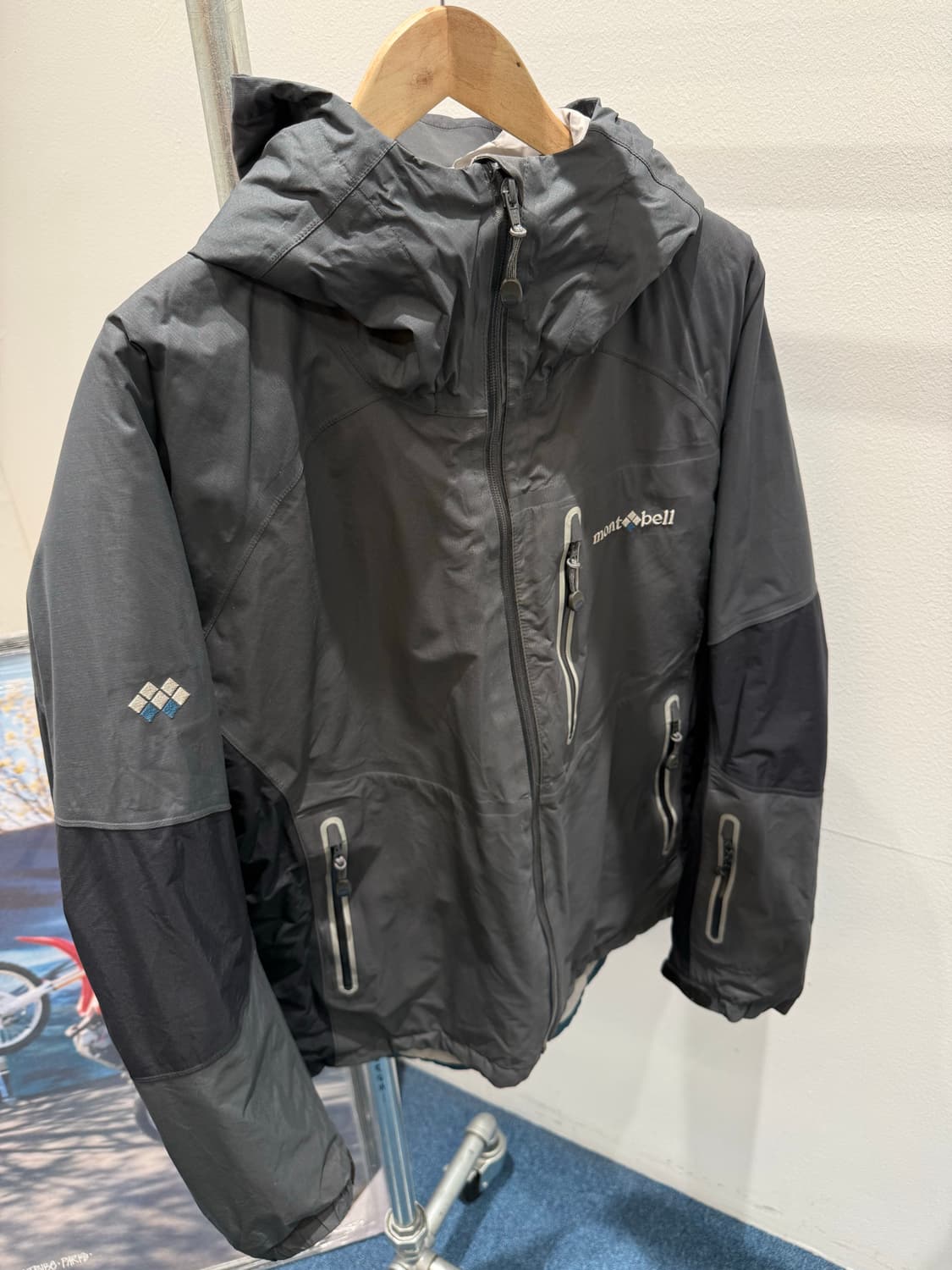 몽벨 라이트 파카 바람막이 상품이미지2