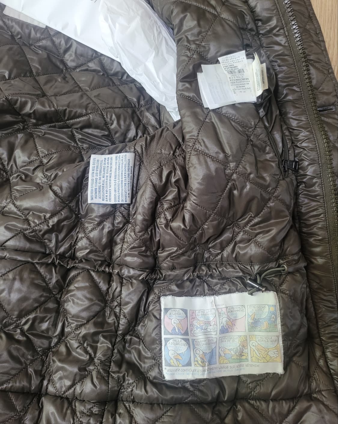 [정품] 몽클레어 패딩 자켓 경량 2 (남여공용) 새상품급 한정판  상품이미지6