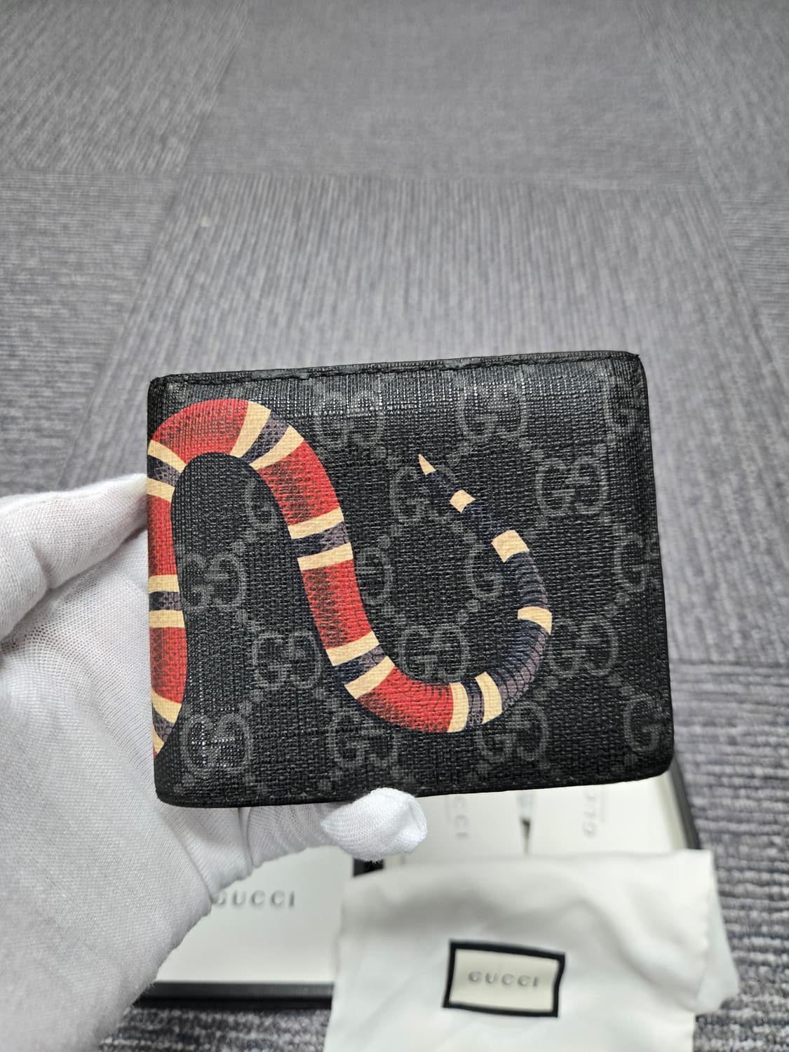 [특가][정품] 구찌 킹스네이크 반지갑 상품이미지2