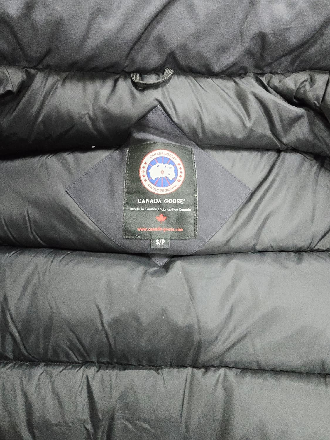 캐나다구스 블랙 패딩 자켓 상품이미지6