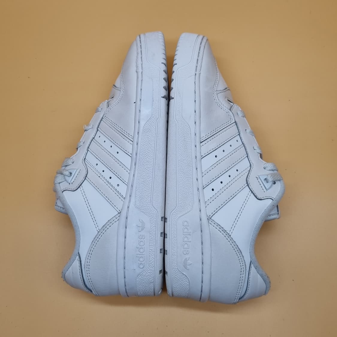 아디다스 라이벌리 로우 남성스니커즈260  상품이미지4