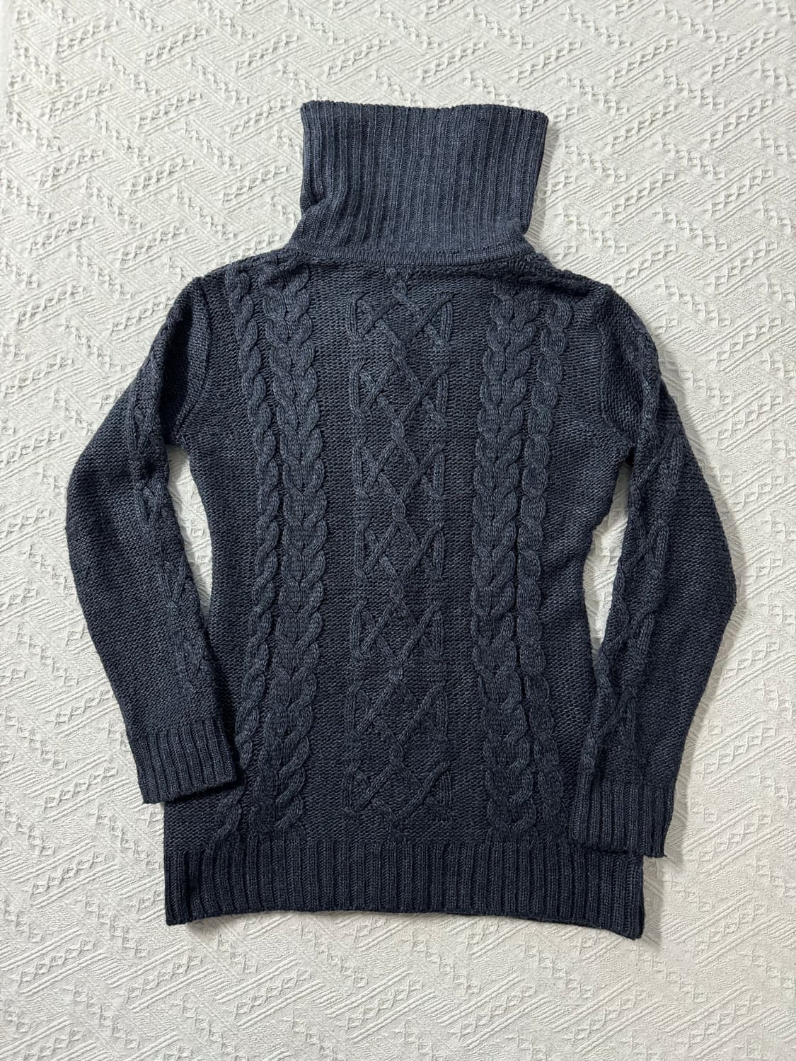 폴딩 넥 포켓 케이블 니트 패턴 가디건 상품이미지8