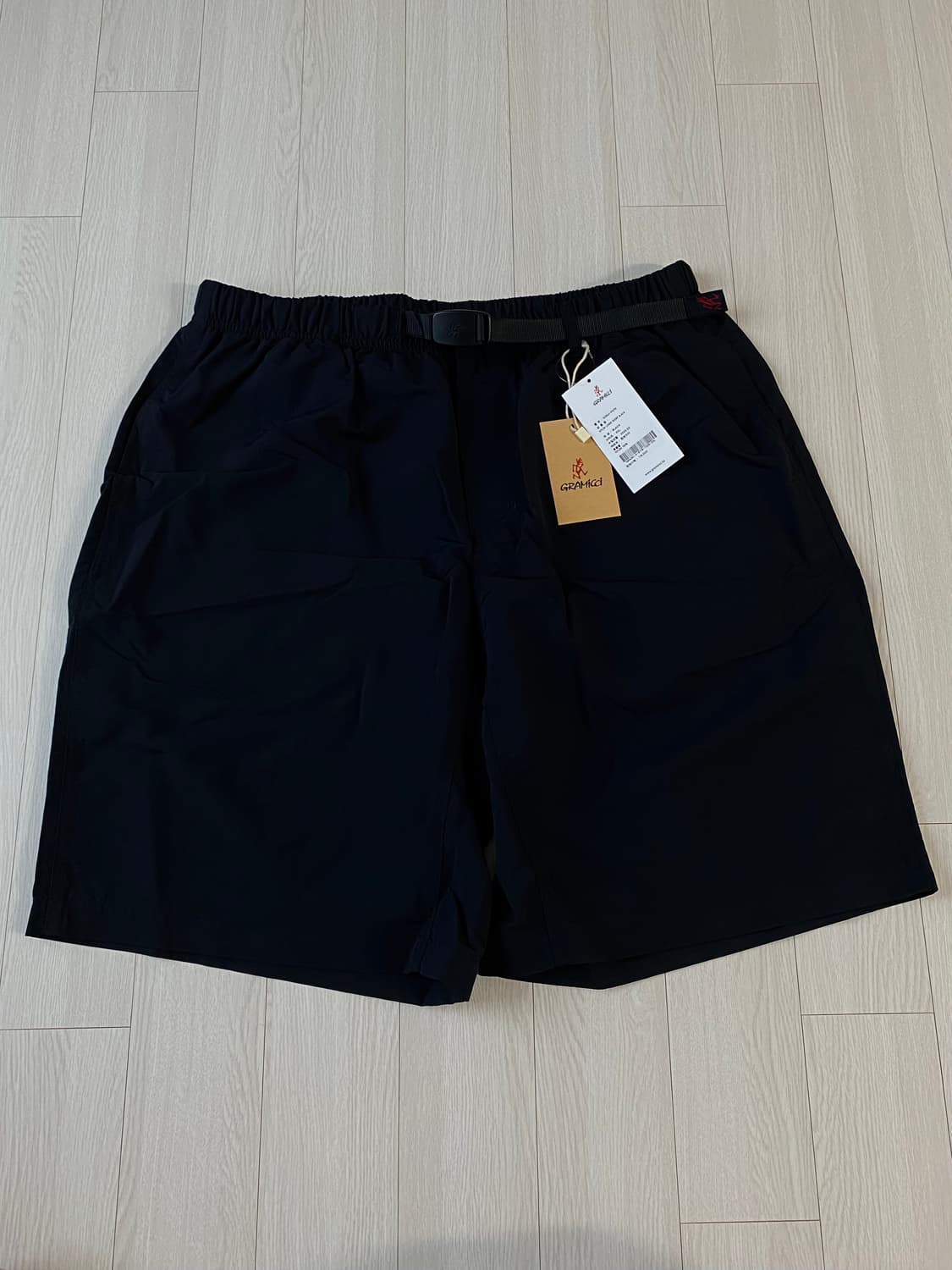 GRAMICCI NYLON LOOSE SHORT 상품이미지1