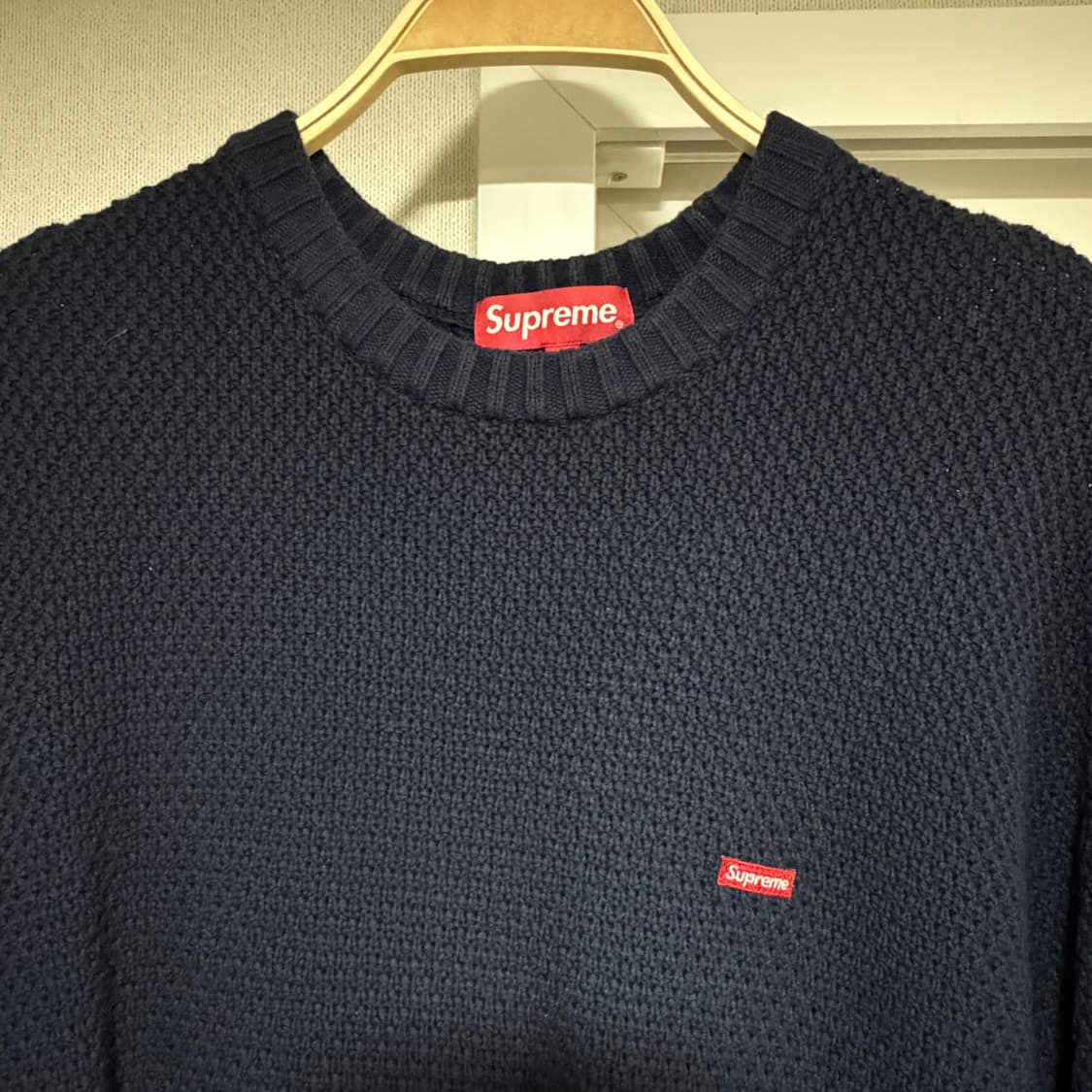 슈프림 스몰박스로고 니트  상품이미지3