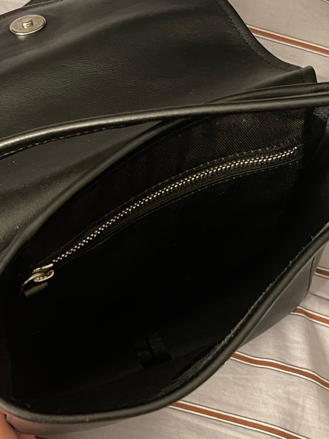 gyul 워크백 소가죽 미니 크로스 백 상품이미지4