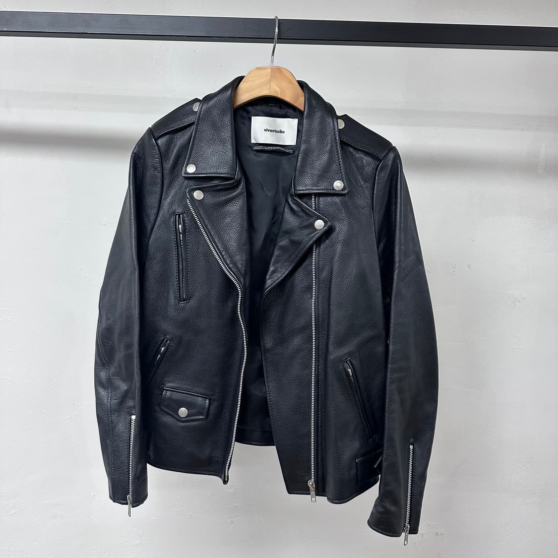비바스튜디오 소가죽 라이더 자켓 여성 L사이즈 J33 상품이미지2