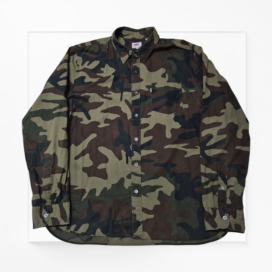 [우주매물🔥] 리바이스 오리지날 원포켓 카모 셔츠 상품이미지1