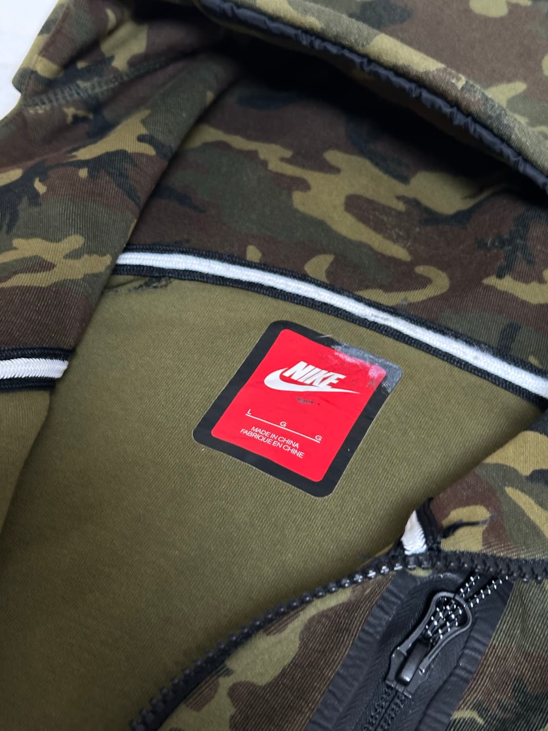 나이키  카모 테크플리스 후드 집업  라지 상품이미지4