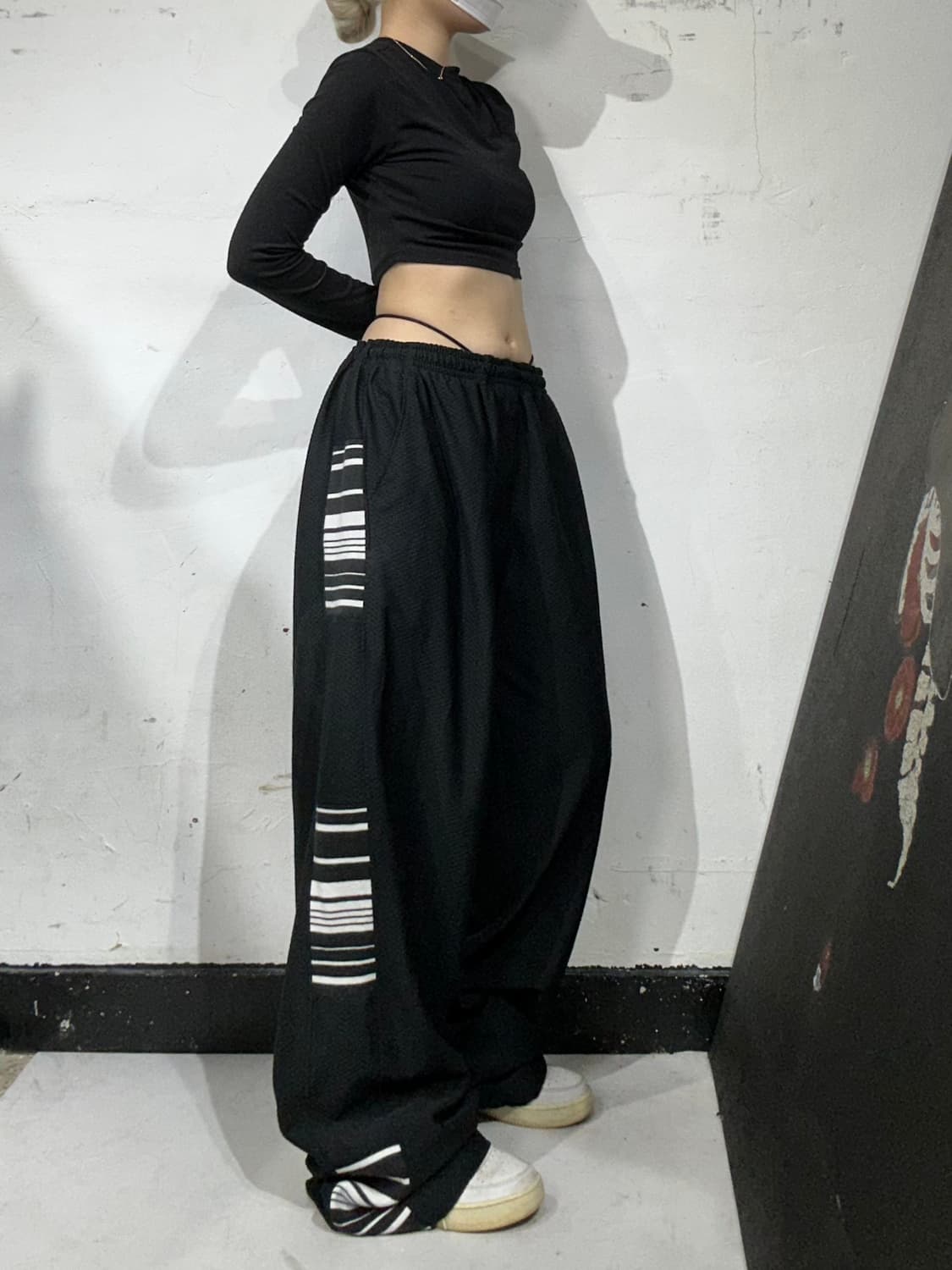 일본 빈티지 블랙 자수 포인트 힙합 새깅 추리닝 바지 트레이닝 팬츠 L 상품이미지1